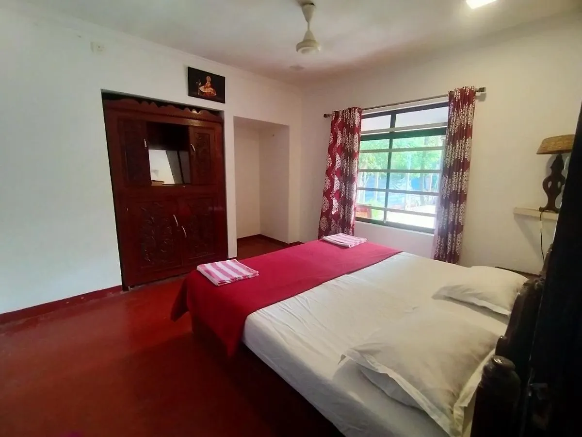 Marari Blessing Beach Front Homestay 马拉利库兰